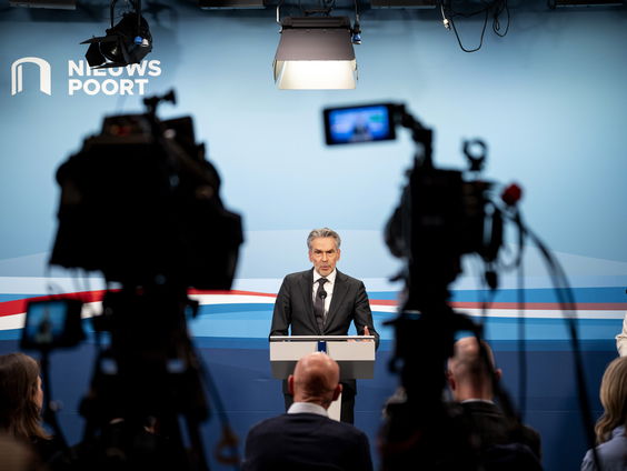 Ministerraad sluit compromis over EU-defensieplan, Schoof voert motie ‘half’uit