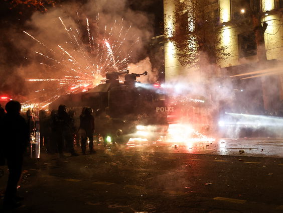 Protesten in Georgië tegen koers regeringspartij Georgische Droom