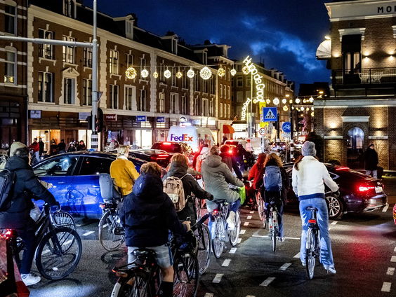 Stand.nl: 'We moeten af van de hypernerveuze samenleving'