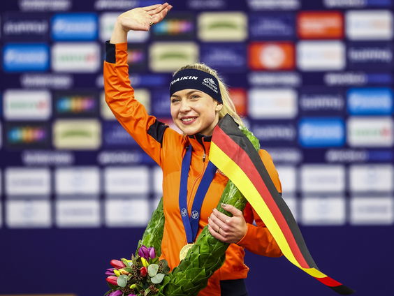 Joy Beune blikt vooruit op het komende schaatsseizoen