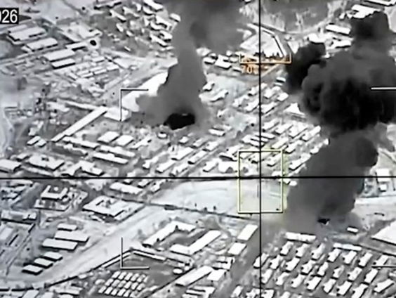 Pakistan voert luchtaanvallen uit op Kabul, minister spreekt van 'openlijke oorlog'