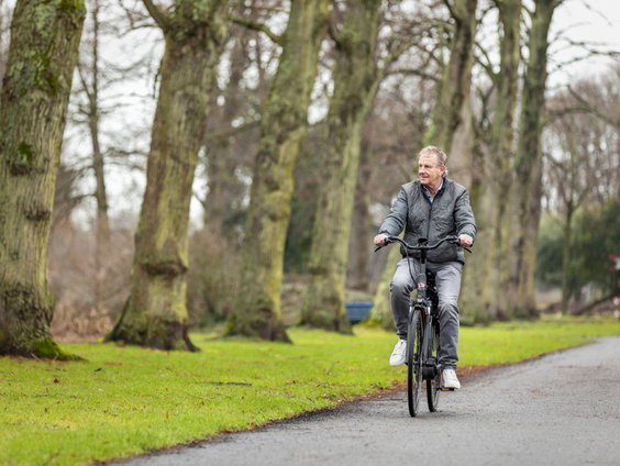 Stand.nl: Mannen moeten voorzichtiger zijn in het verkeer