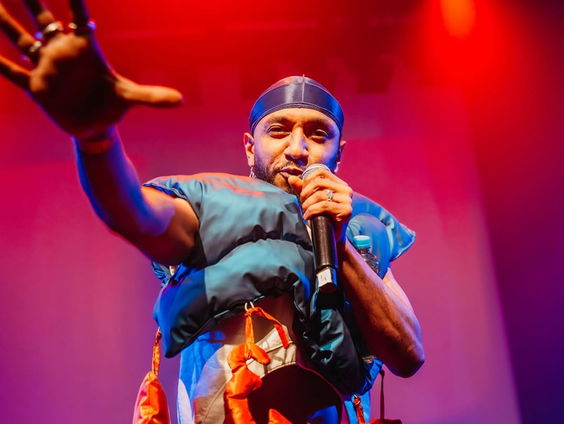 Don't Stop Talking About Sudan, in gesprek met artiest Razeen