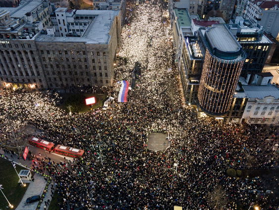Serviërs blijven woedend op overheid