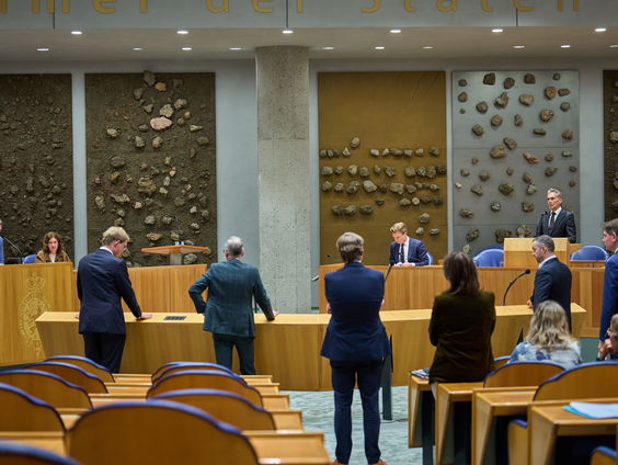 Hoe moet het verder met ons landsbestuur?