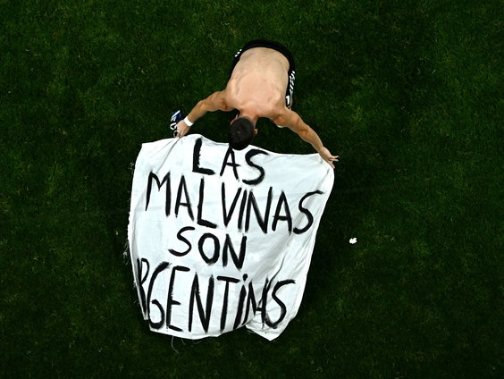Hoe Argentiniƫ de Falklandeilanden blijft claimen