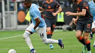 Simon Kuper onderzocht diepgewortelde mythes in het voetbal