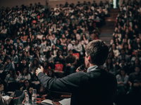 College: citaten in speeches