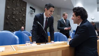 Vuurdoop voor premier Jetten