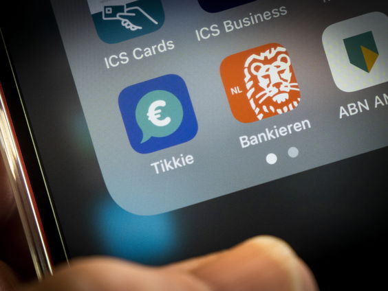 Nibud: Jongeren hebben meer hulp nodig bij geldzaken