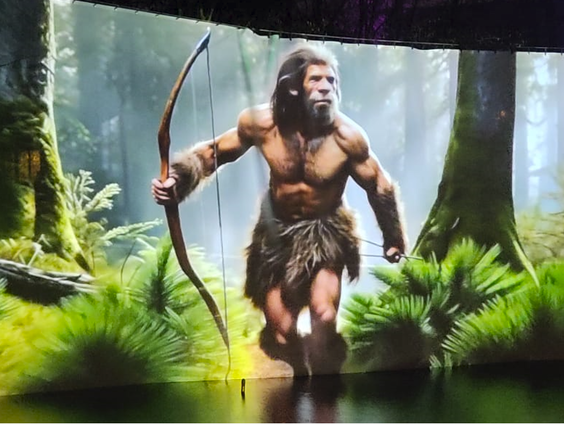 Jager en verzamelaars als ondergoedmodellen