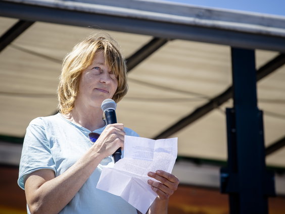 Boerin Bertie Steur is van alle markten thuis