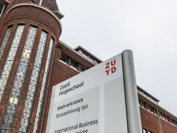 Zuyd Hogeschool tevreden met resultaten 4,5 jaar na afschaffen bindend studieadvies