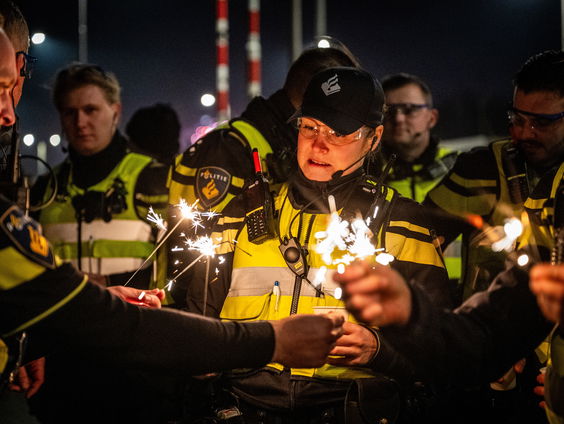 Geweld tijdens jaarwisseling? 'Zet leger in', zegt JA21-Kamerlid Coenradie
