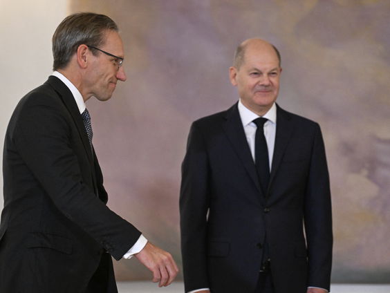 Ongemak in Duitse politiek na breuk in de regering over de economische koers