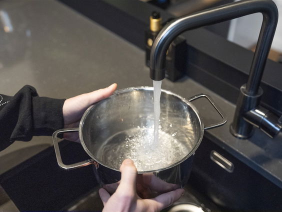Stand.nl: 'Een pannetje water koken tegen een bacterie is zo gedaan'