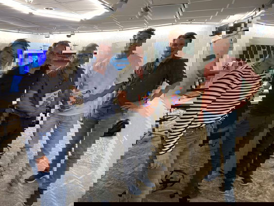 Het boek "Biefstuk in de broek" bespreekt 42 mythes in de sport