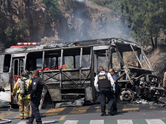 Geweld in Mexico na dood van drugsbaron El Mencho