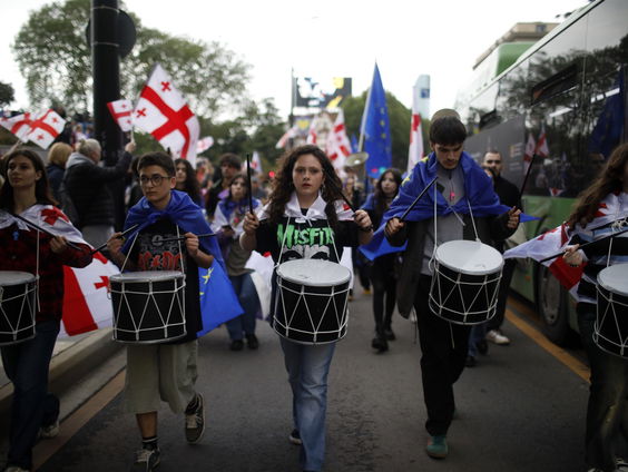 Georgische regering wil democratie afschaffen