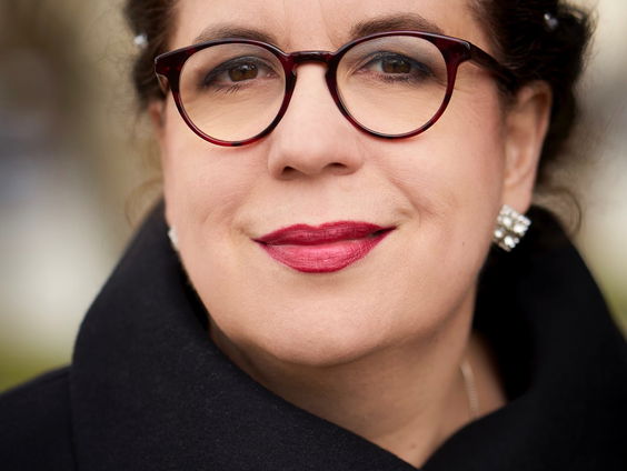 “Mijn vrouw zegt weleens dat ik me als een zangeres moet gedragen”