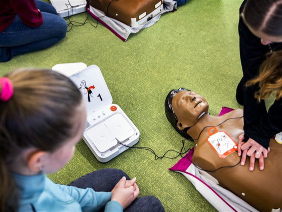 Stand.nl: 'Iedereen moet reanimatievrijwilliger willen worden'