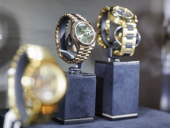 Horlogemaker Kalle Slaap repareert bijzondere Rolex