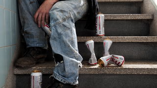 Rotterdam treedt harder op tegen daklozen en bedelaars: helpt dat?