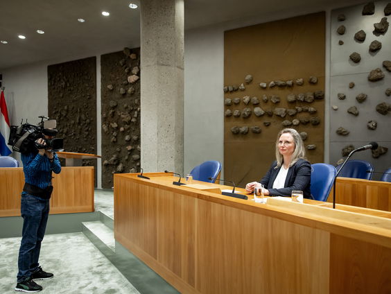 Ministerie VWS moet 250 miljoen euro bezuinigen, instanties krijgen minder subsidie