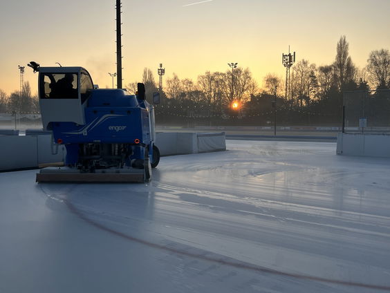 Met de ijsmeesters mee het ijs op