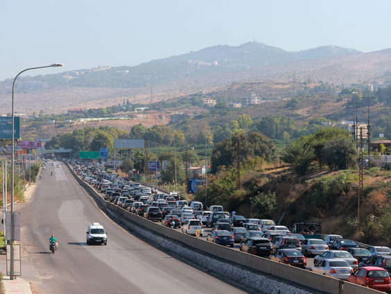 Libanezen slaan op de vlucht, hulporganisaties rukken uit