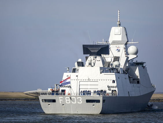 Zr. Ms. Tromp keert terug na zes maanden wereldreis