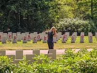 Onduidelijk of schade aan graven Sovjet Ereveld volledig kan worden hersteld