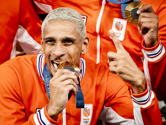 Schrijver James Worthy volgde basketballer Worthy de Jong en schreef 'GOUD'