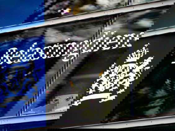 Steeds meer mensen in financiële problemen door 'onmenselijke regels' rond terugbetalen toeslagen