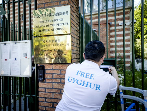 Tien jaar geleden kreeg Oeigoerse academicus Ilham Tothi levenslang