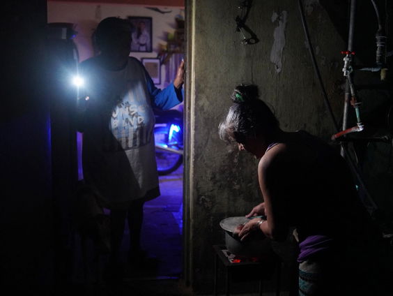 Cuba tast in het duister