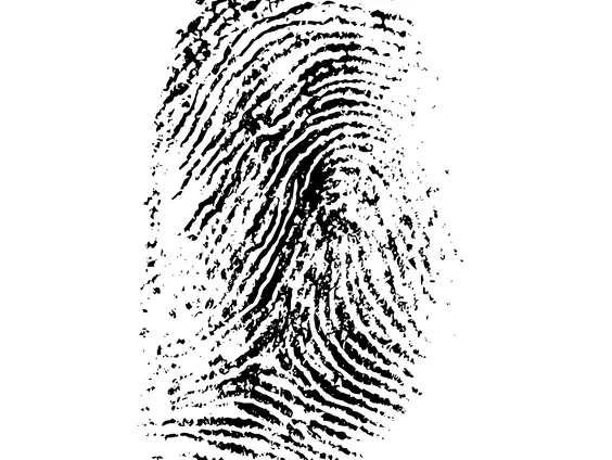 Aus Greidanus Jr. en Mara van Vlijmen spelen in de nieuwe serie 'Een van ons'