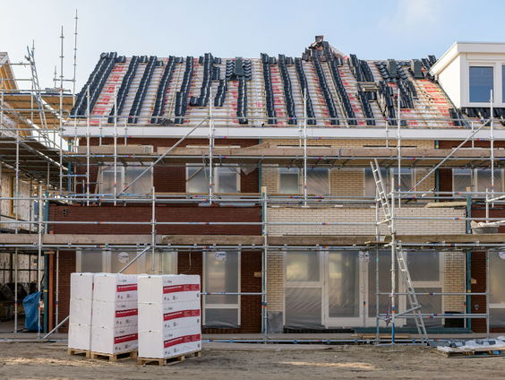 Waarom bouwt de ene gemeente meer woningen dan de ander?