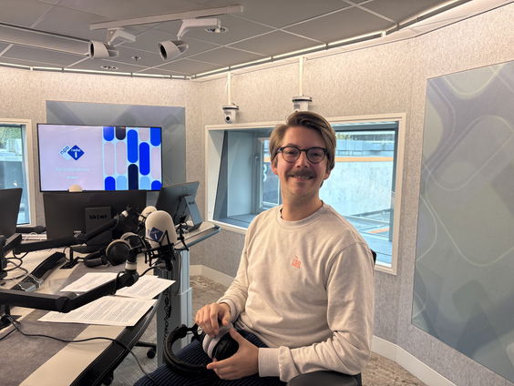 Koen Caris over zijn boek 'stad O', een toekomstige stad in een vervuilde wereld