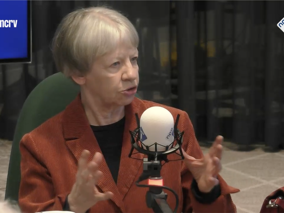 Nicoline van der Sijs krijgt Wassenbergh Penning