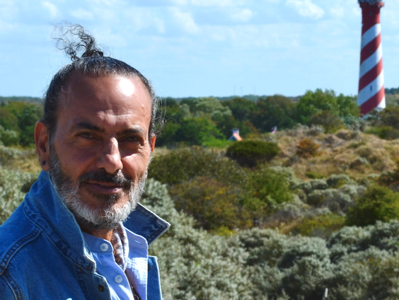 Vuurtorenverhalen in nieuwe vertelvorm: de podwalk