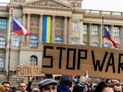 Ernst Suur en Salih el Saddy over kinderen in conflictgebieden