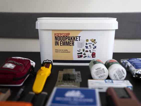 Noodpakketjes in huis maar paraat voor een nieuwe pandemie... neuhhh