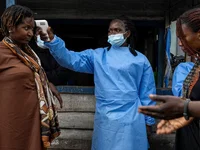 Rode Kruis opent gironummer voor ebola om dodelijke uitbraak in Afrika