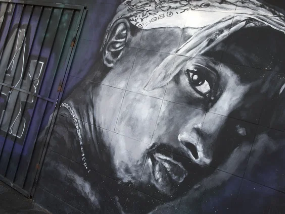 "2Pac zou nu miljardair zijn met twee Oscars op zak"