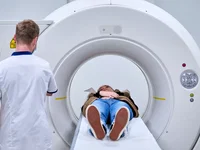 Stand.nl: 'Total body scans moeten verboden worden'
