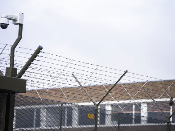 De minimaatschappij: een boek over de ervaringen in TBS-klinieken