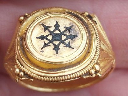 Archeologen vinden duizenden objecten bij opgravingen in Drents beekdal