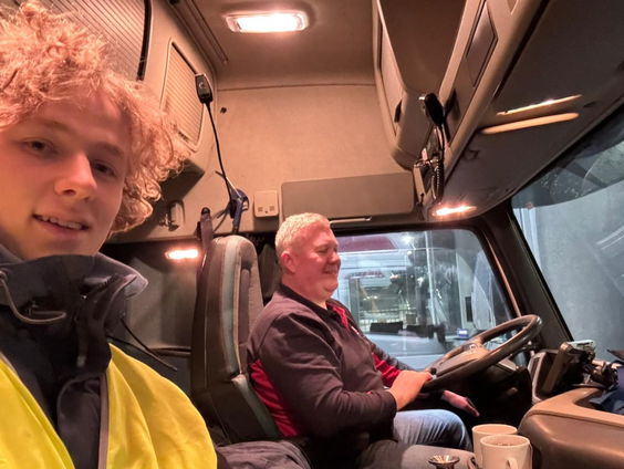 Patrick bevoorraadt 's nachts de supermarkt: "De nacht is een groot voordeel"