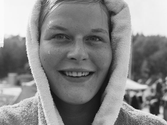 Meer Vrouw Op Straat: Olympisch zwemkampioen Ada Kok